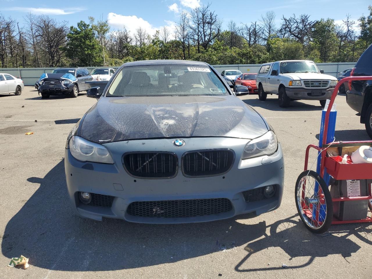 2012 BMW 5 series