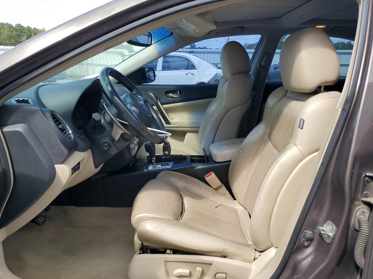 2012 NISSAN Maxima