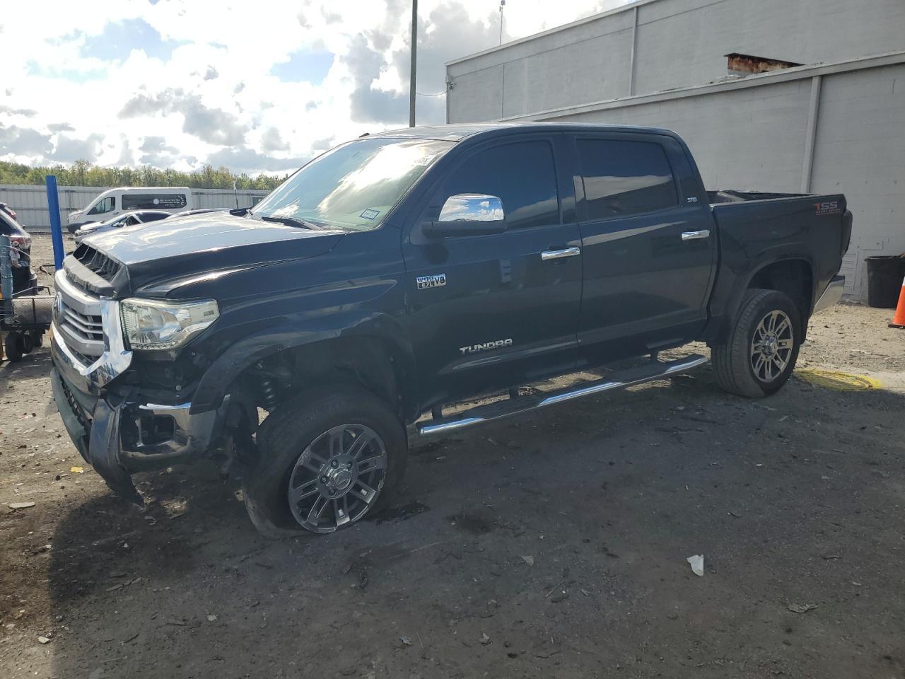 2016 TOYOTA TUNDRA