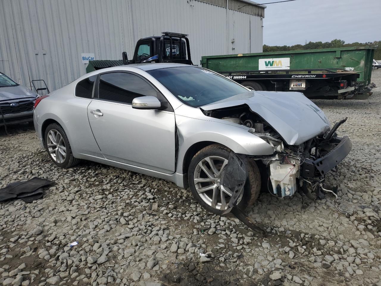2010 NISSAN ALTIMA