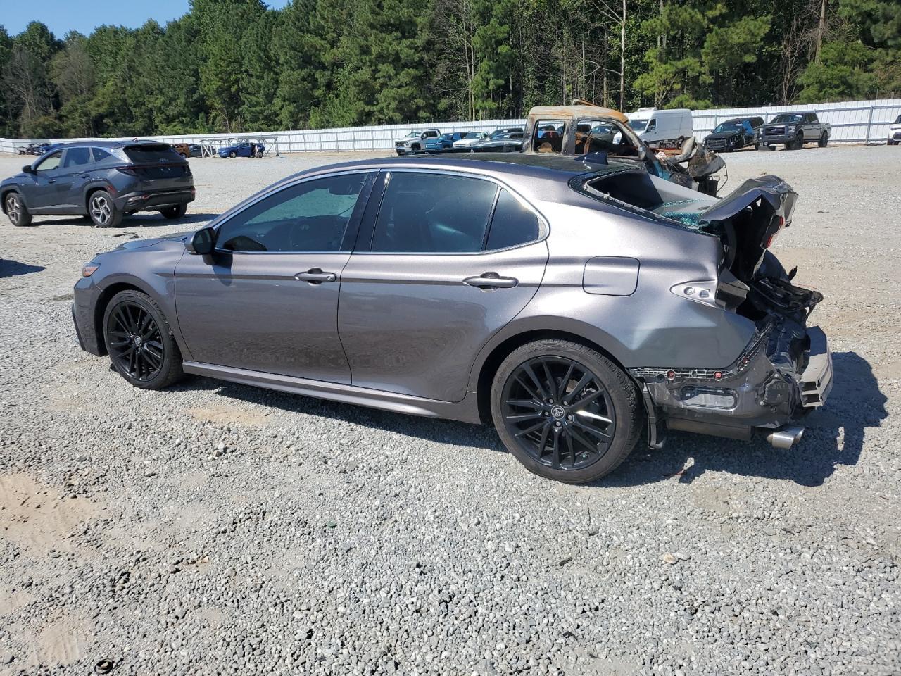 2022 TOYOTA CAMRY
