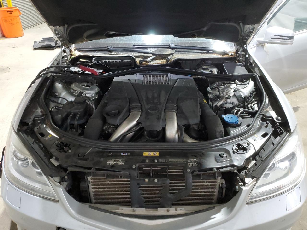 2012 MERCEDES-BENZ S-Class