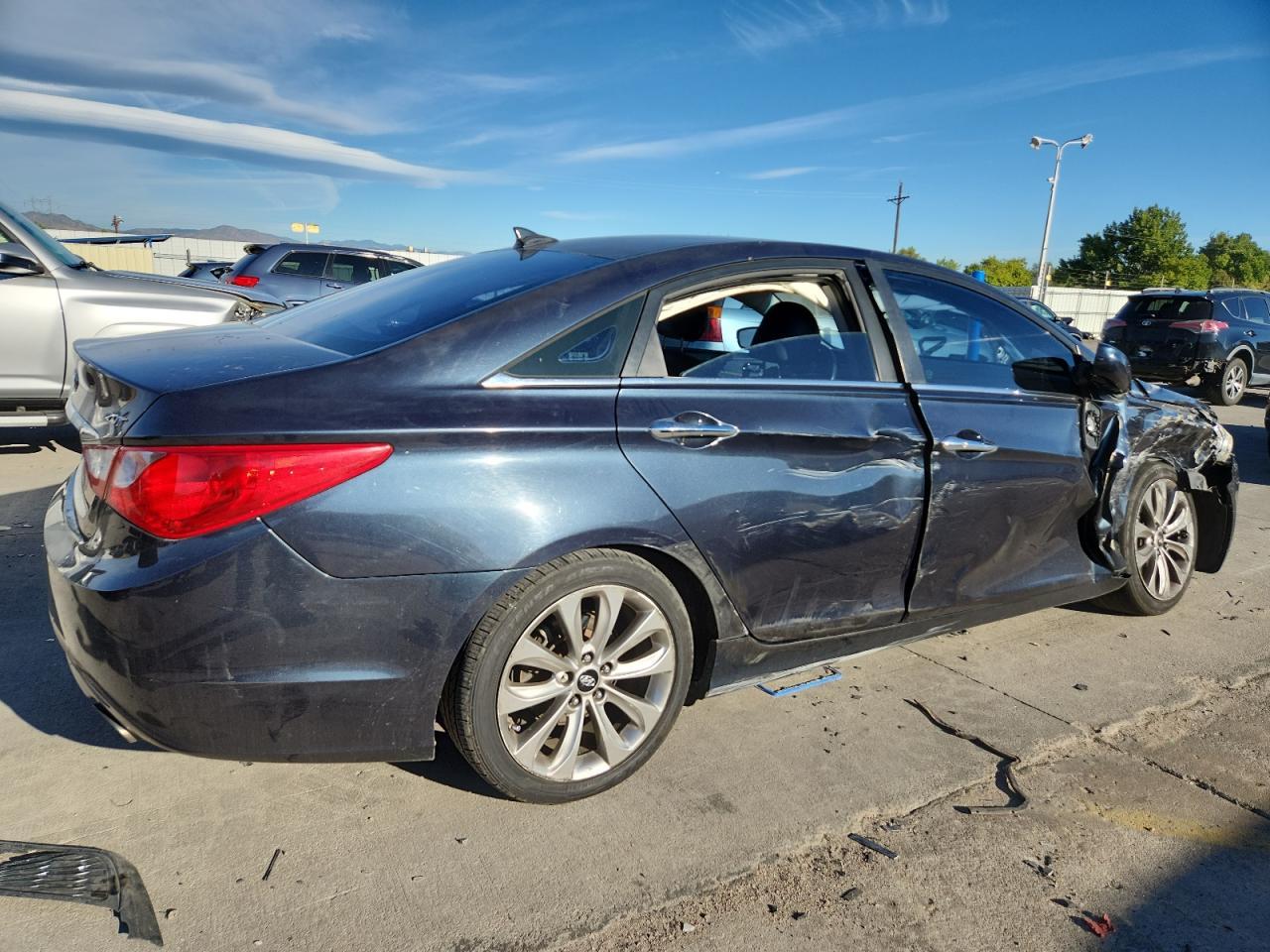 2013 HYUNDAI SONATA