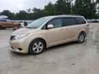 2011 TOYOTA SIENNA