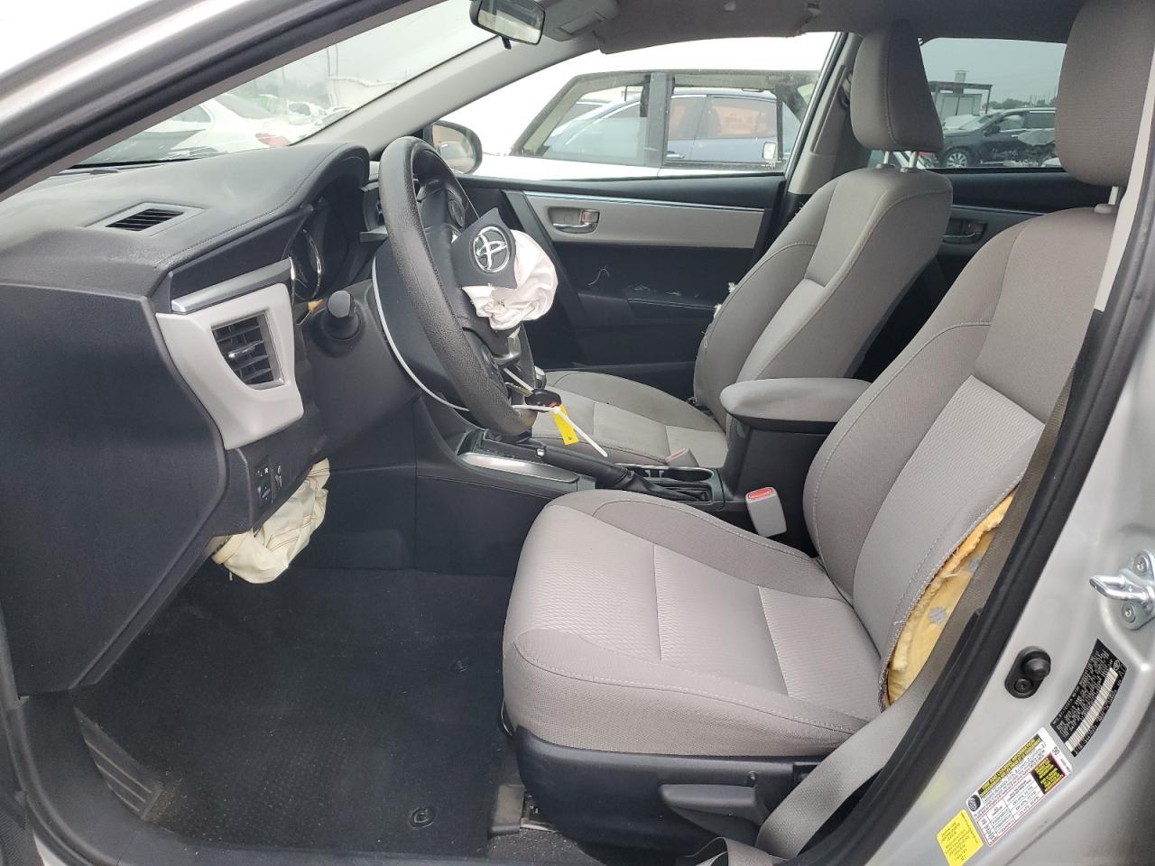 2015 TOYOTA COROLLA