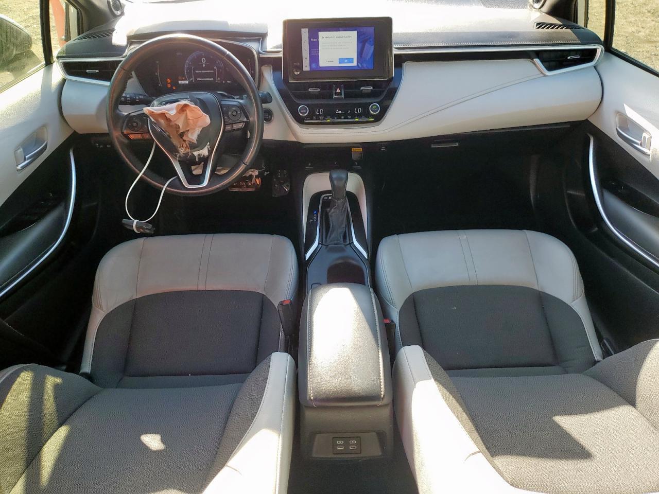 2025 TOYOTA COROLLA