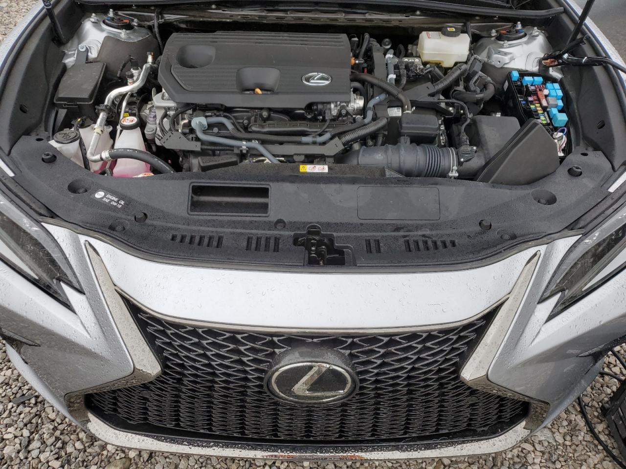 2025 LEXUS Es