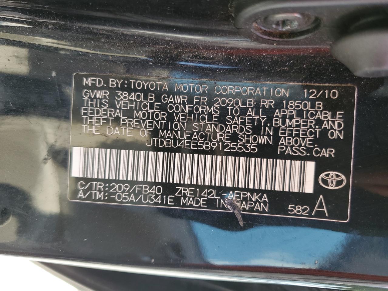 2011 TOYOTA COROLLA