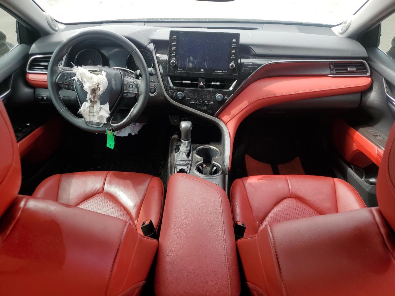 2022 TOYOTA CAMRY