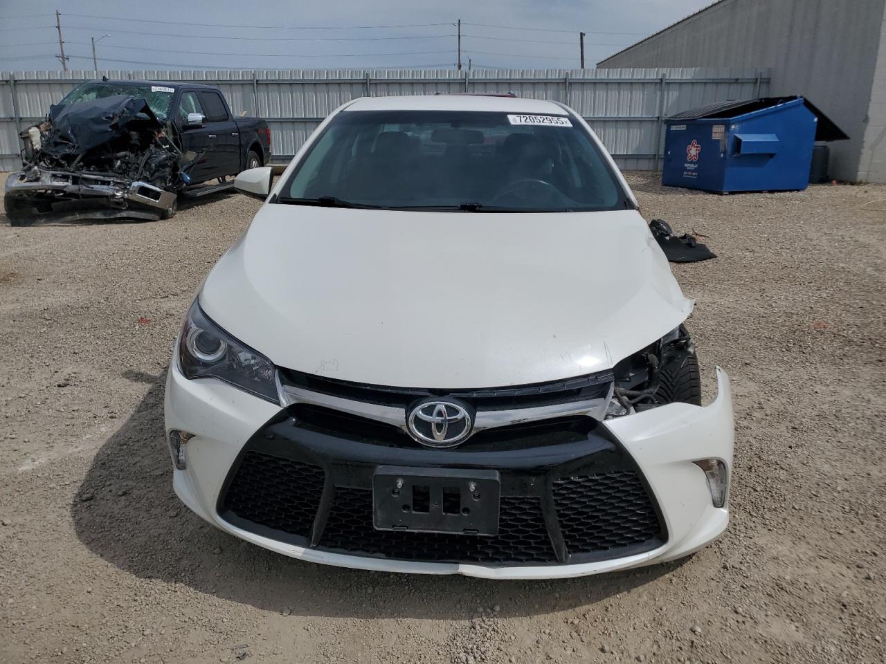 2017 TOYOTA CAMRY