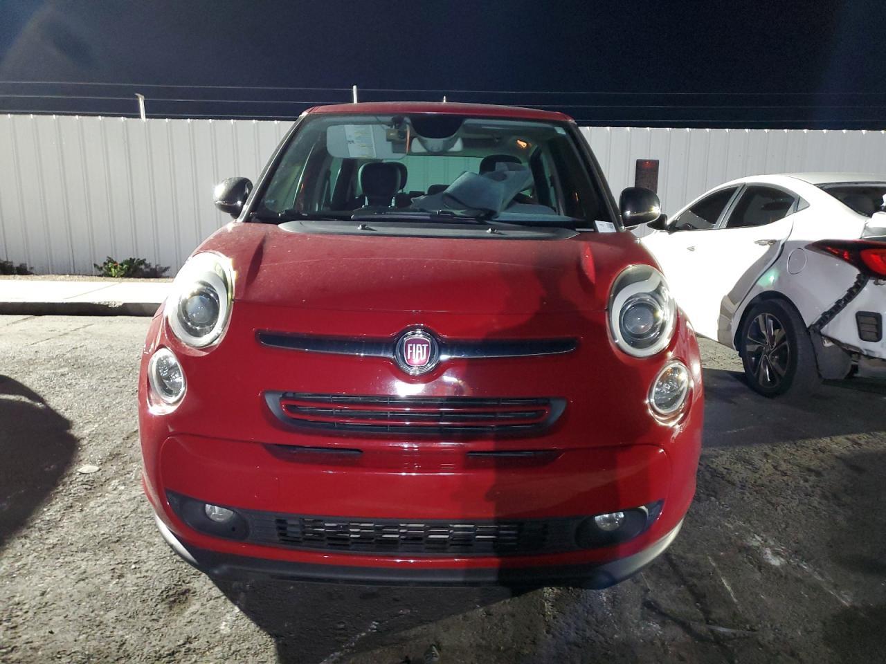 2017 FIAT 500L