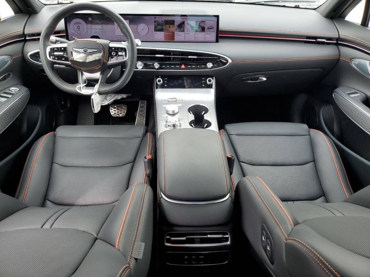 2026 GENESIS GV70