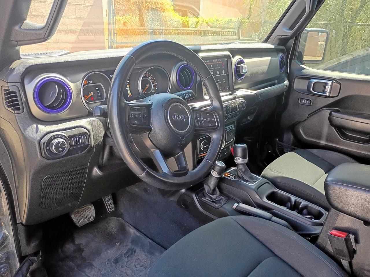 2021 JEEP Gladiator
