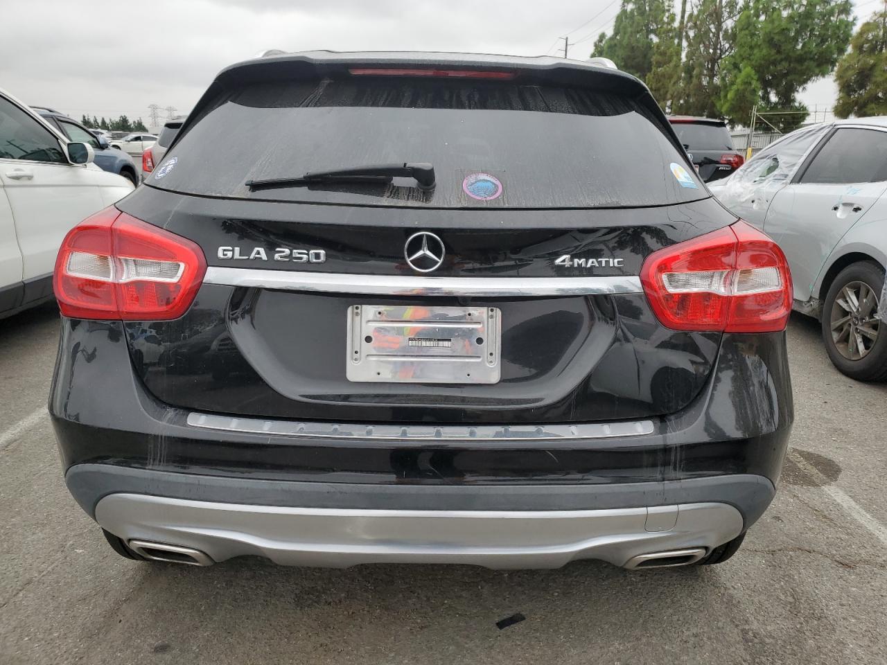 2016 MERCEDES-BENZ GLA-Class
