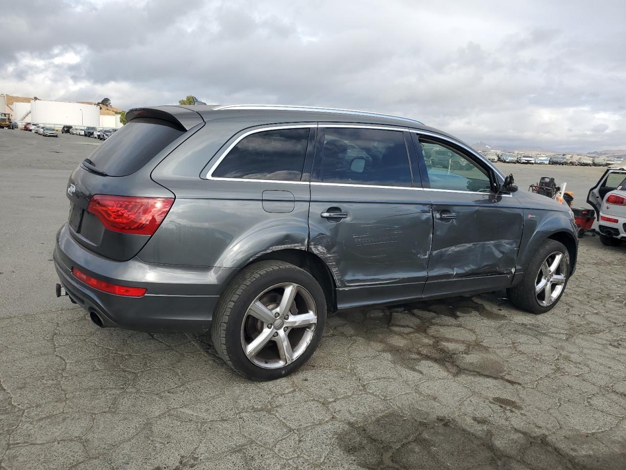 2013 AUDI Q7
