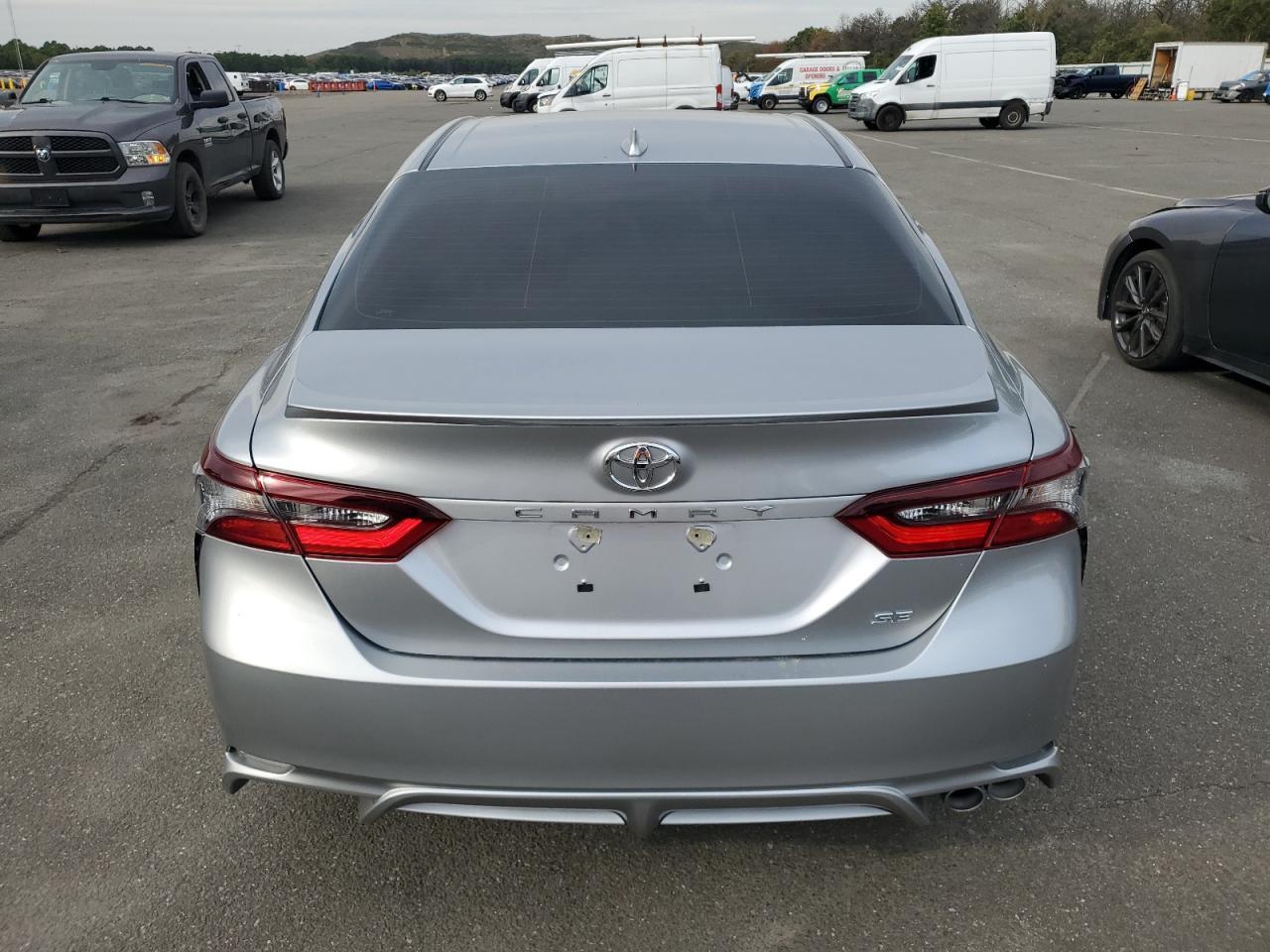 2024 TOYOTA CAMRY