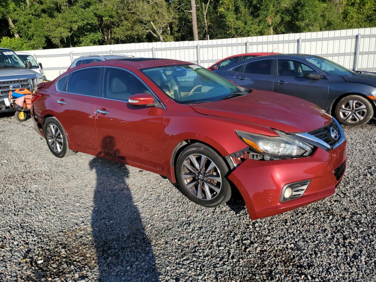 2017 NISSAN ALTIMA