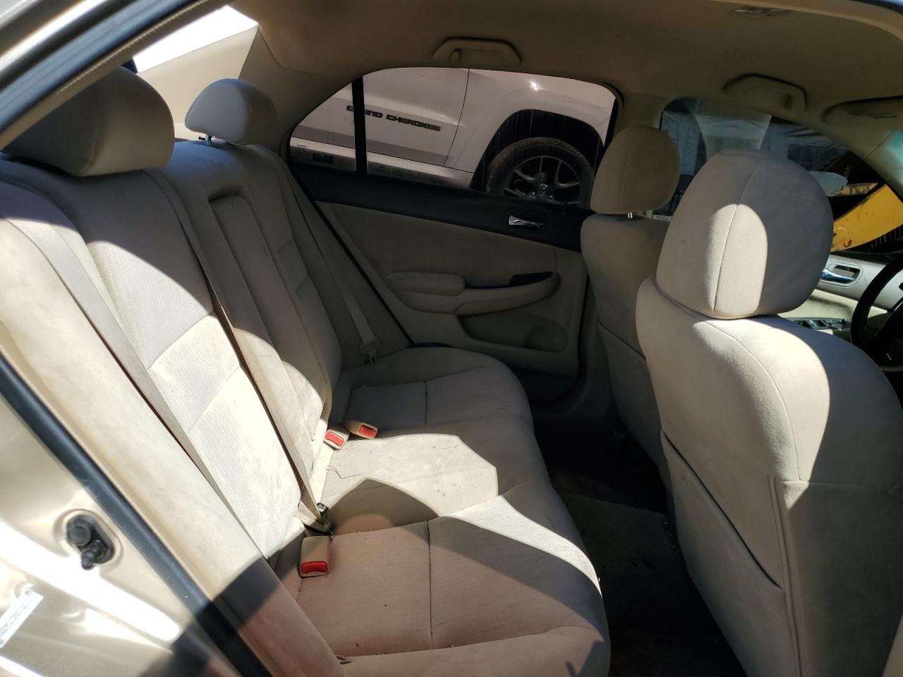 2004 HONDA ACCORD