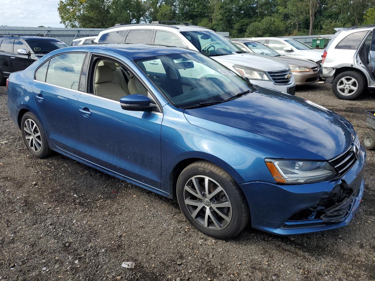 2017 VOLKSWAGEN JETTA