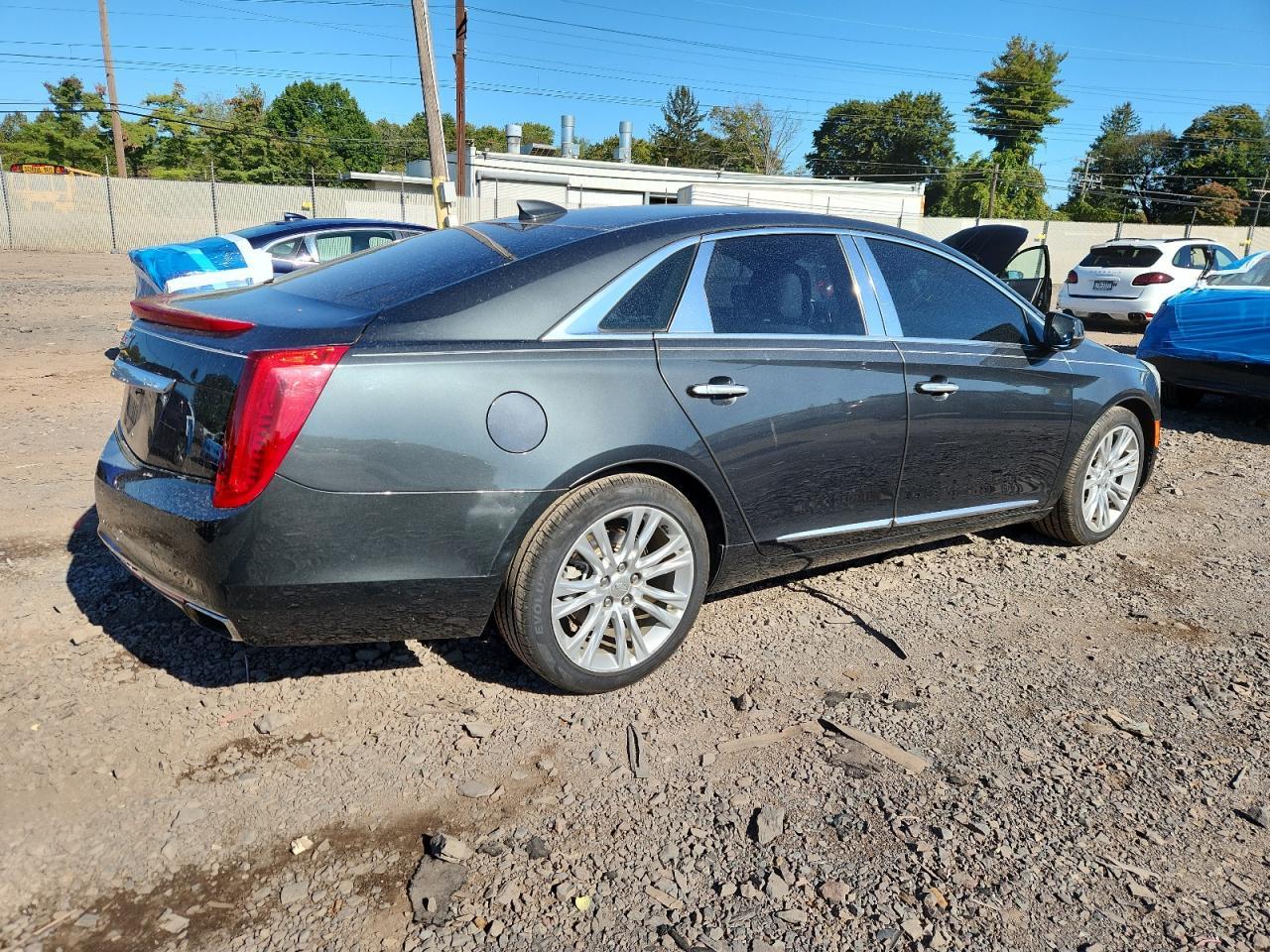 2016 CADILLAC XTS