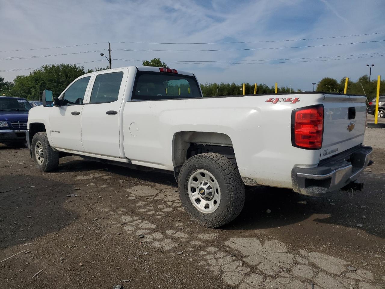 2018 CHEVROLET Silverado