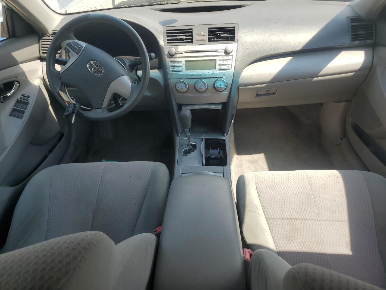 2011 TOYOTA CAMRY