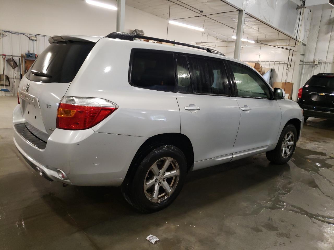 2009 TOYOTA HIGHLANDER