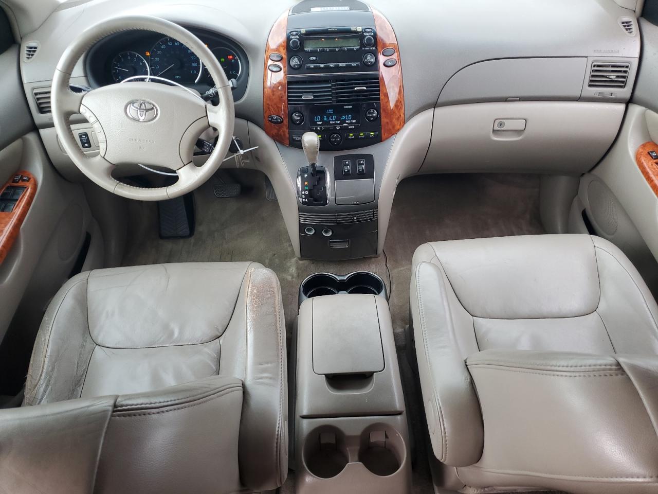 2006 TOYOTA SIENNA