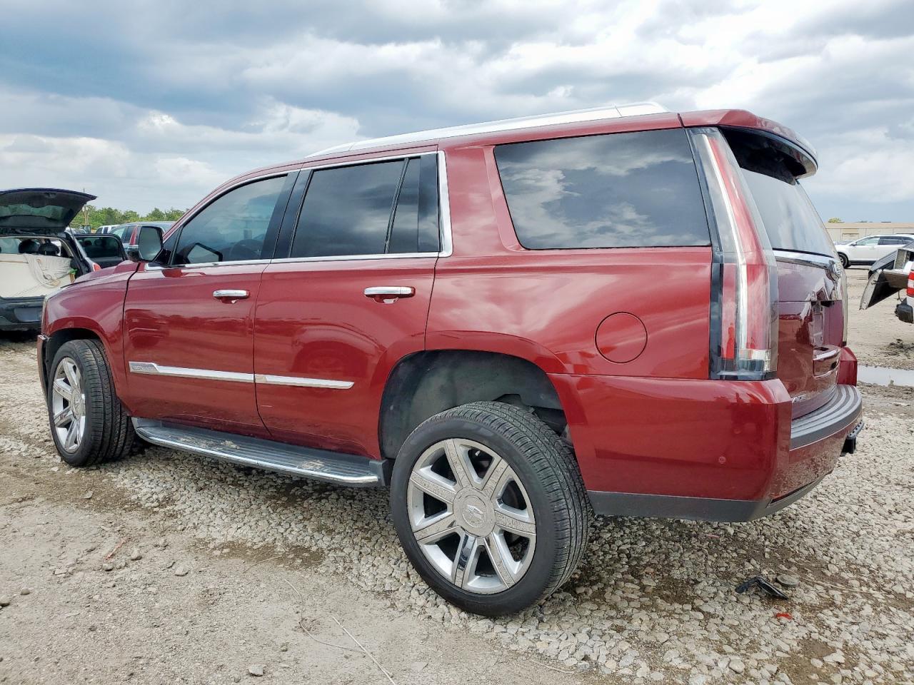 2017 CADILLAC ESCALADE