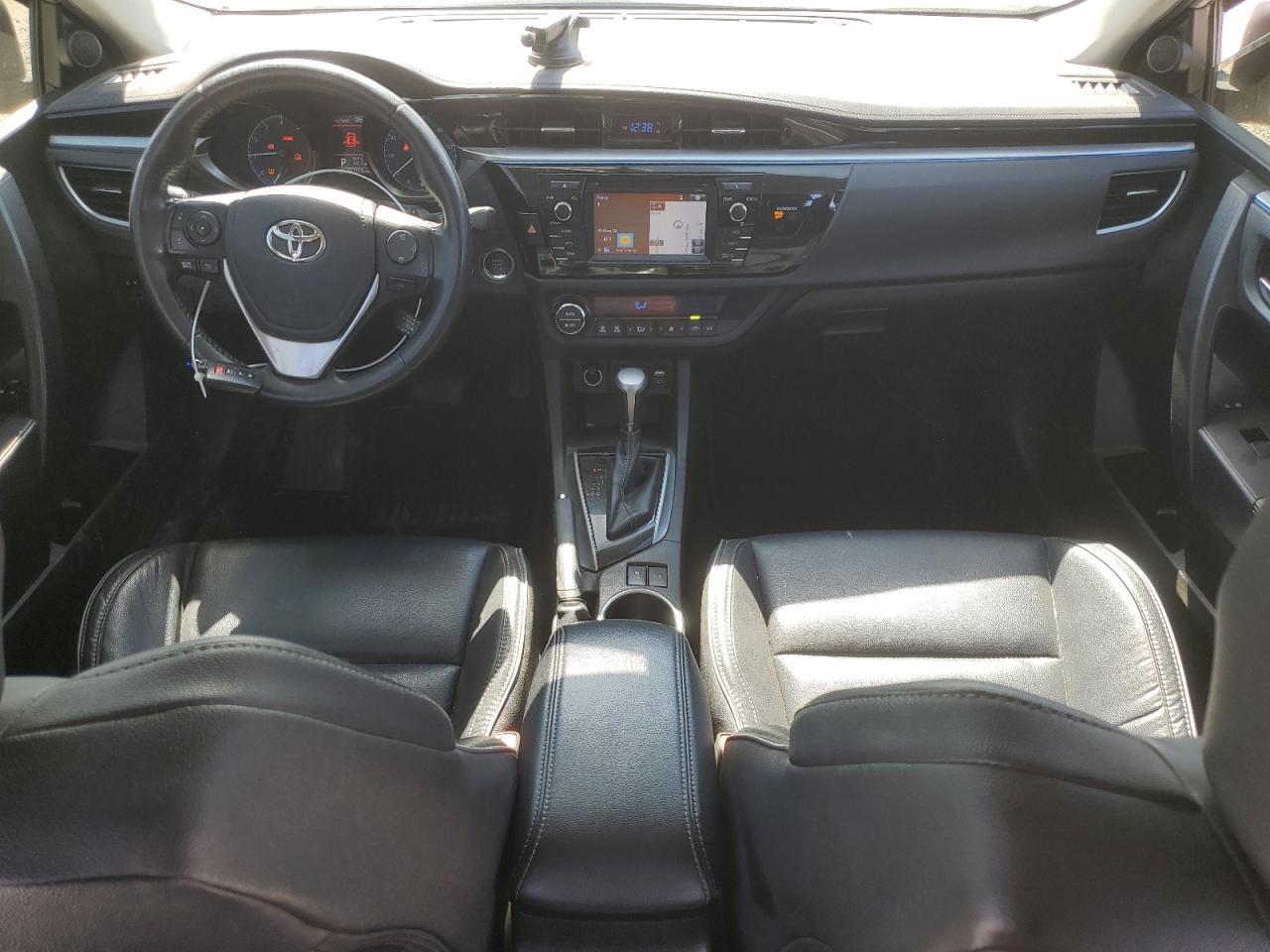 2015 TOYOTA COROLLA