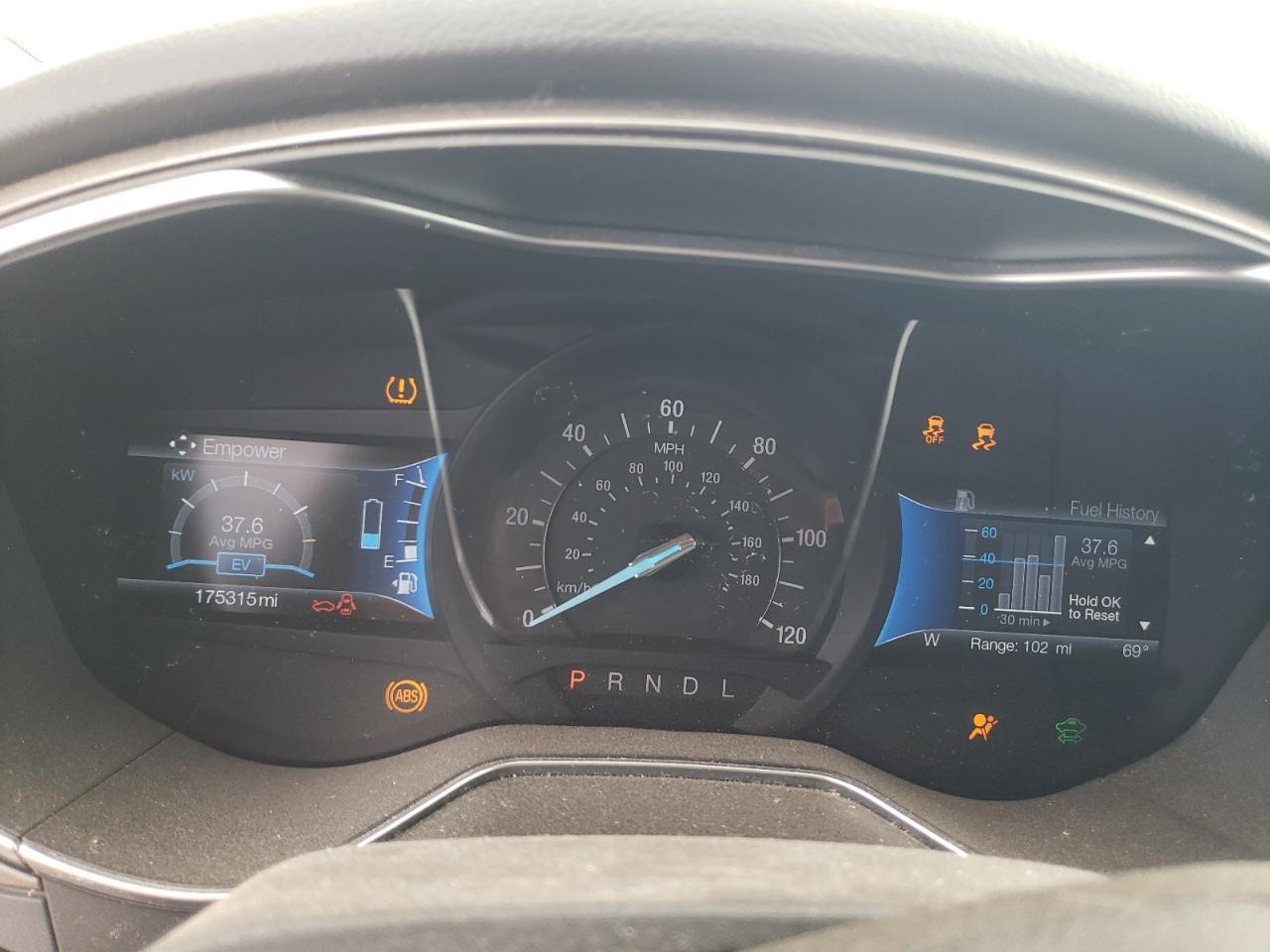 2017 FORD FUSION