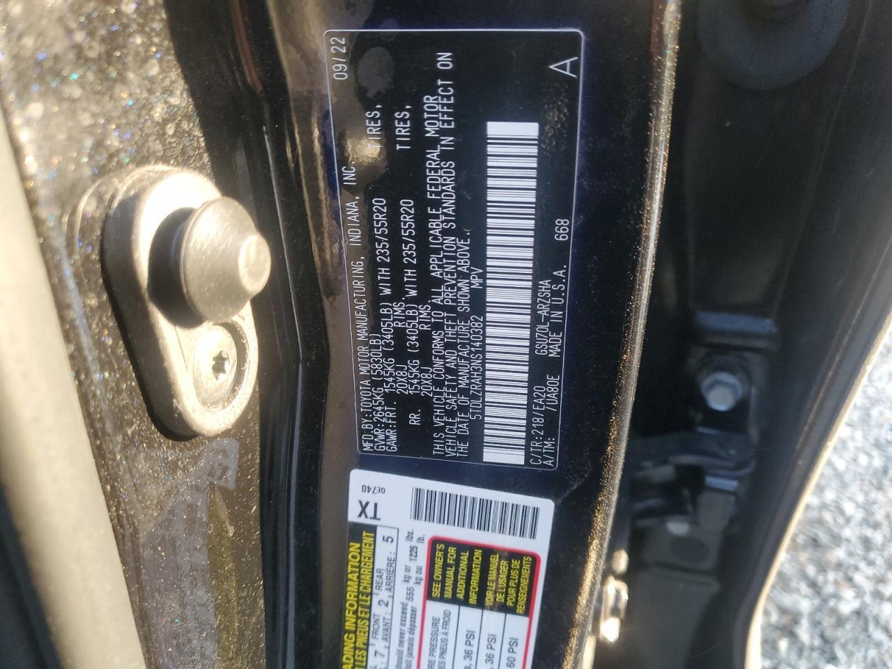 2022 TOYOTA HIGHLANDER