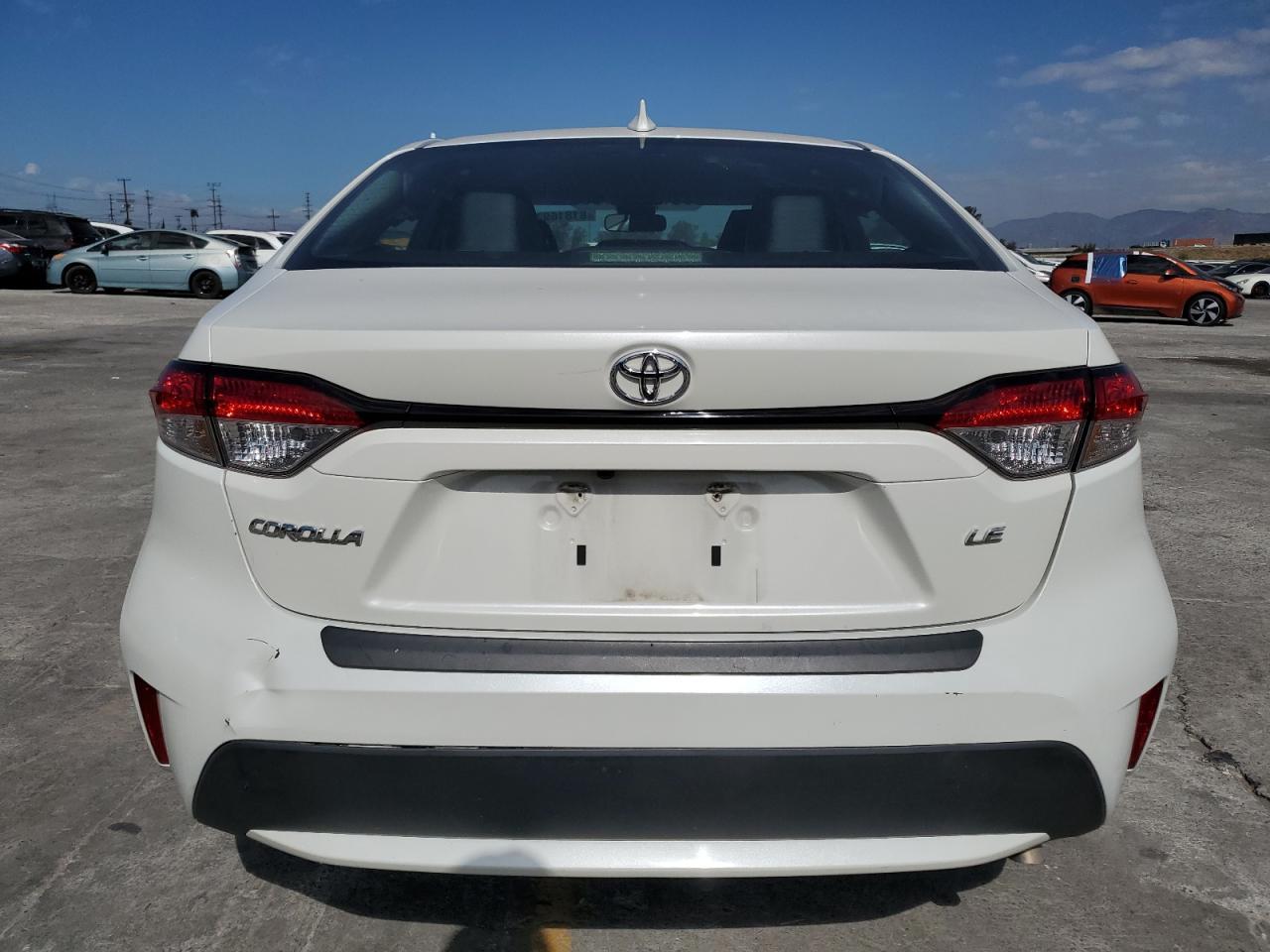 2021 TOYOTA COROLLA