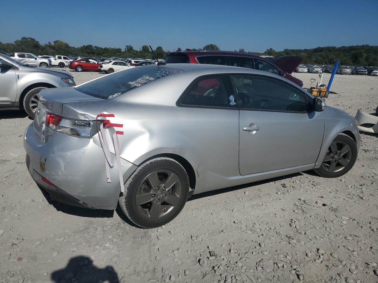2011 KIA FORTE
