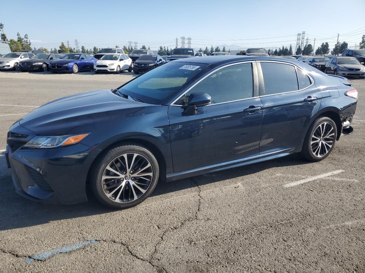 2018 TOYOTA CAMRY