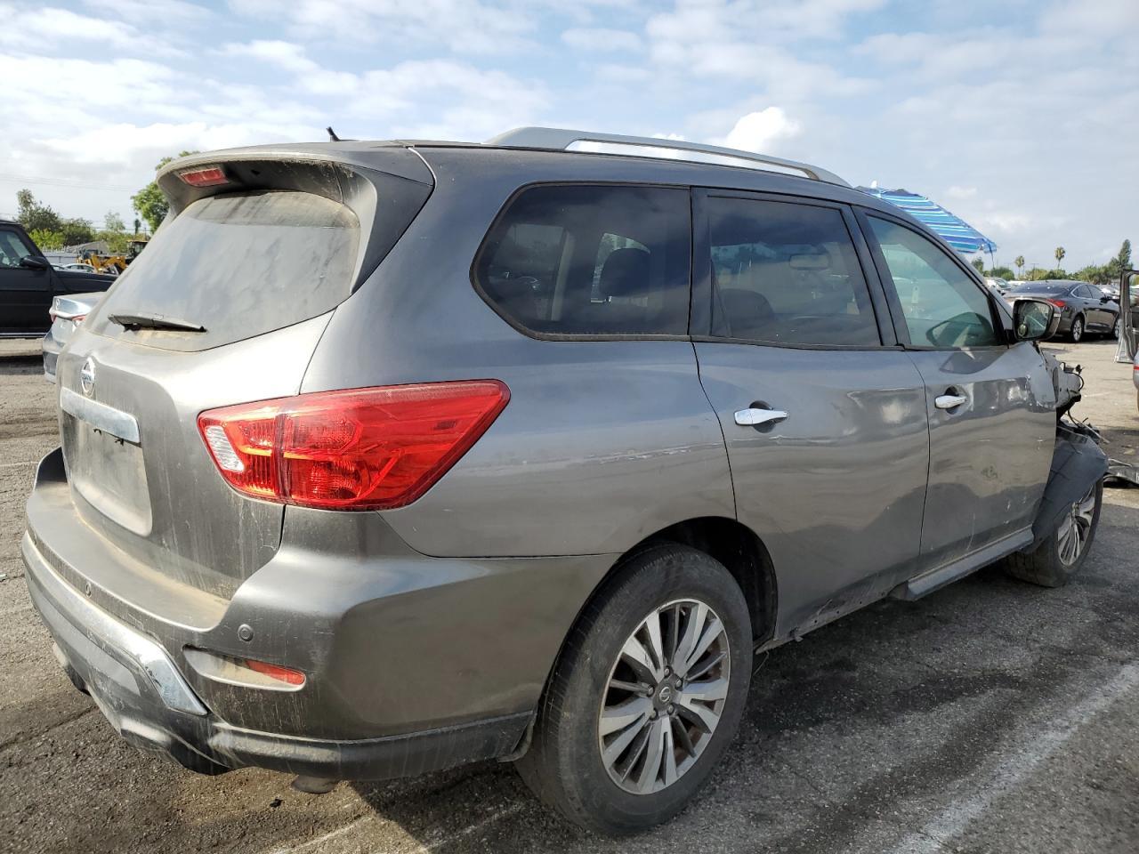 2018 NISSAN PATHFINDER