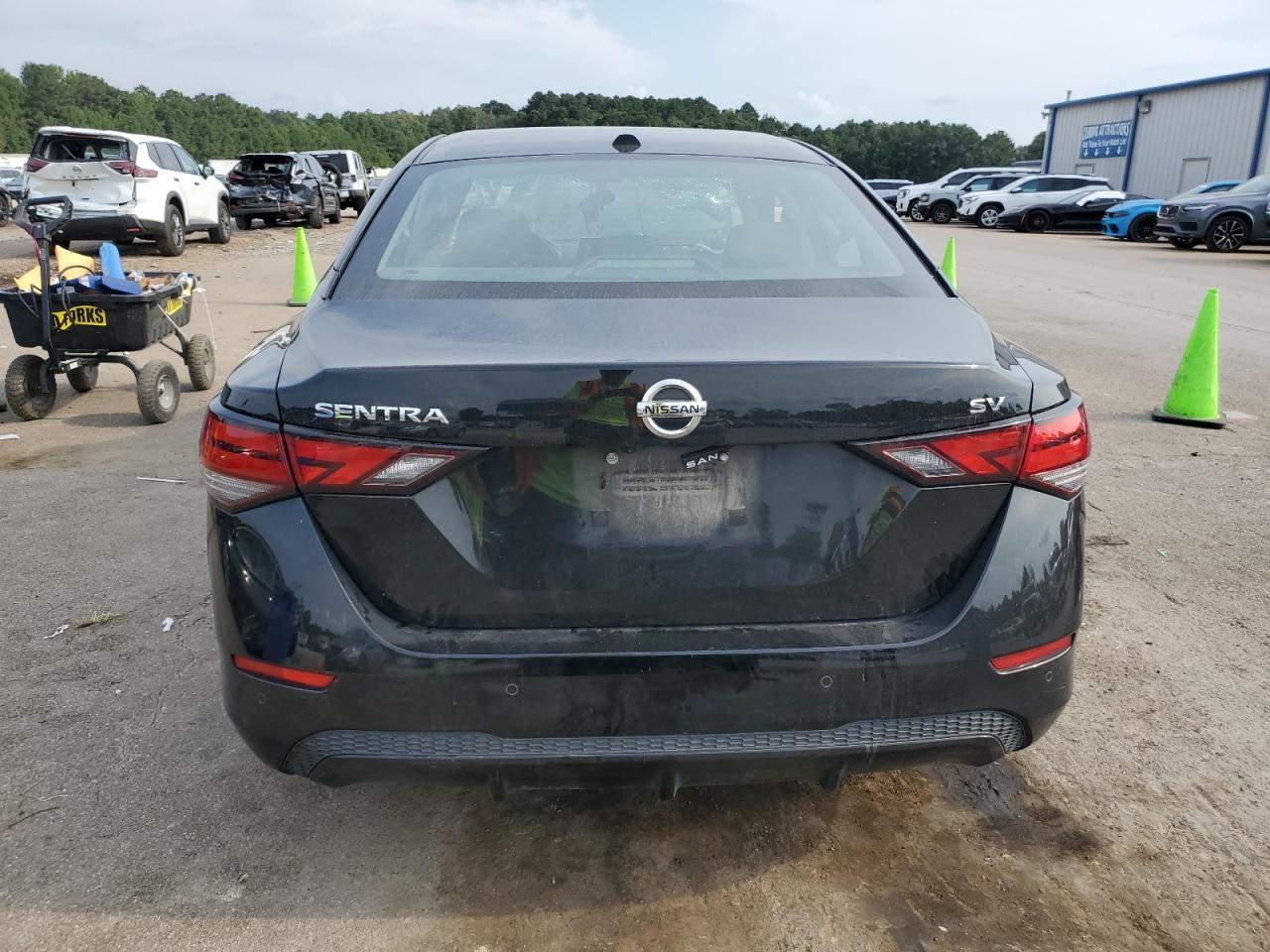 2023 NISSAN SENTRA
