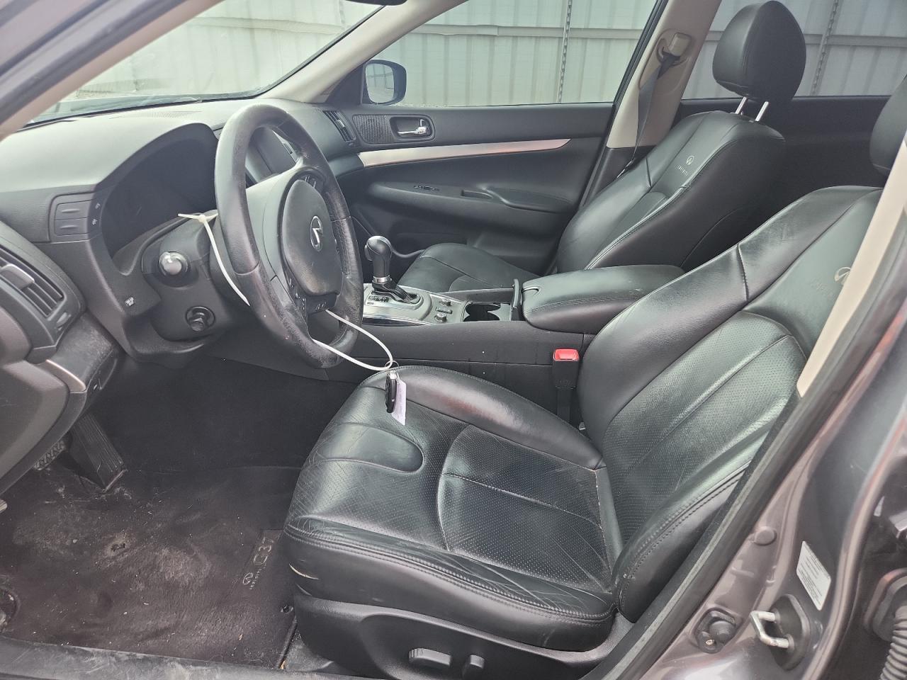 2012 INFINITI G37