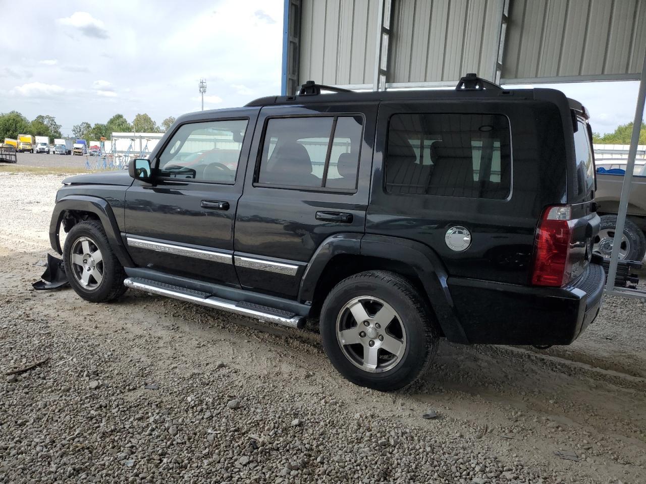 2010 JEEP Commander