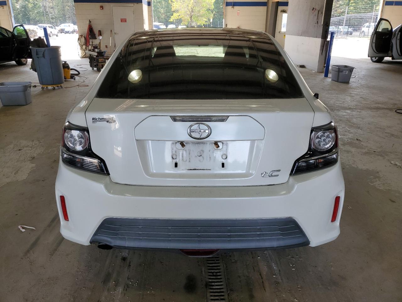 2015 TOYOTA SCION