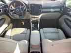 2024 VOLVO XC40