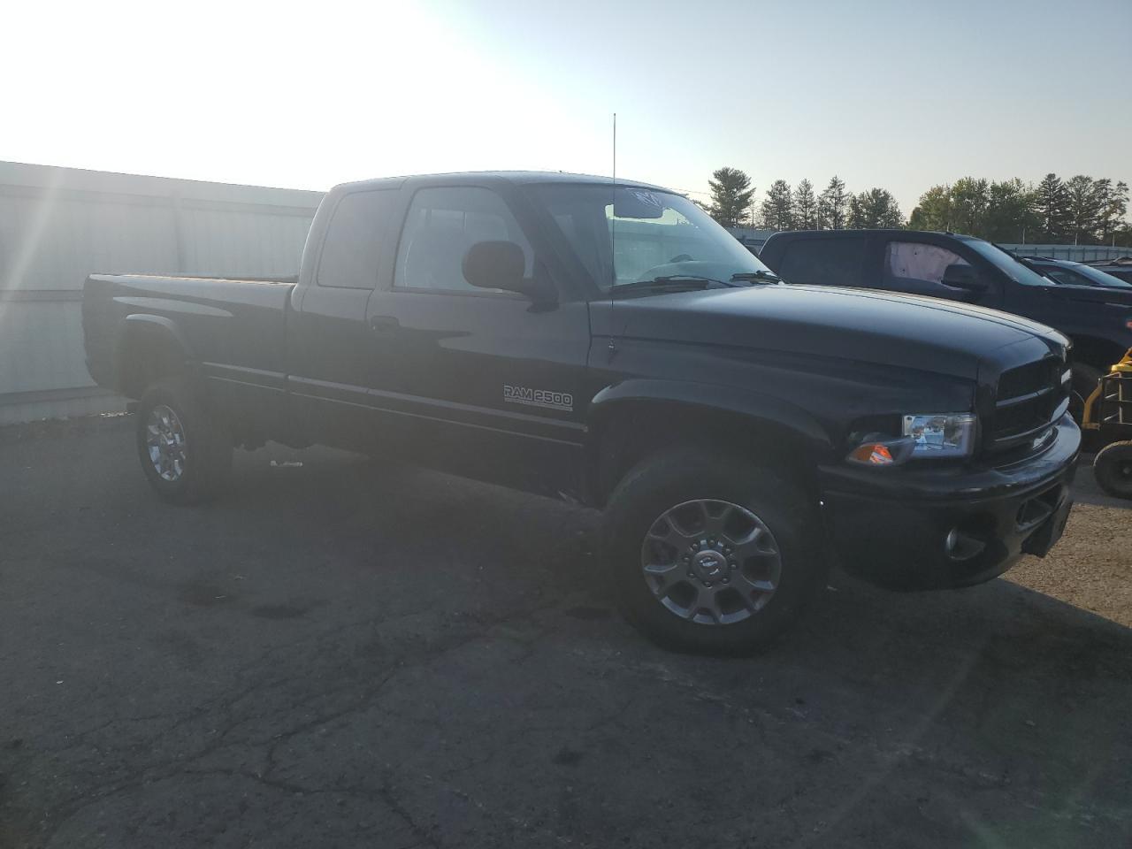 2000 DODGE Ram 2500