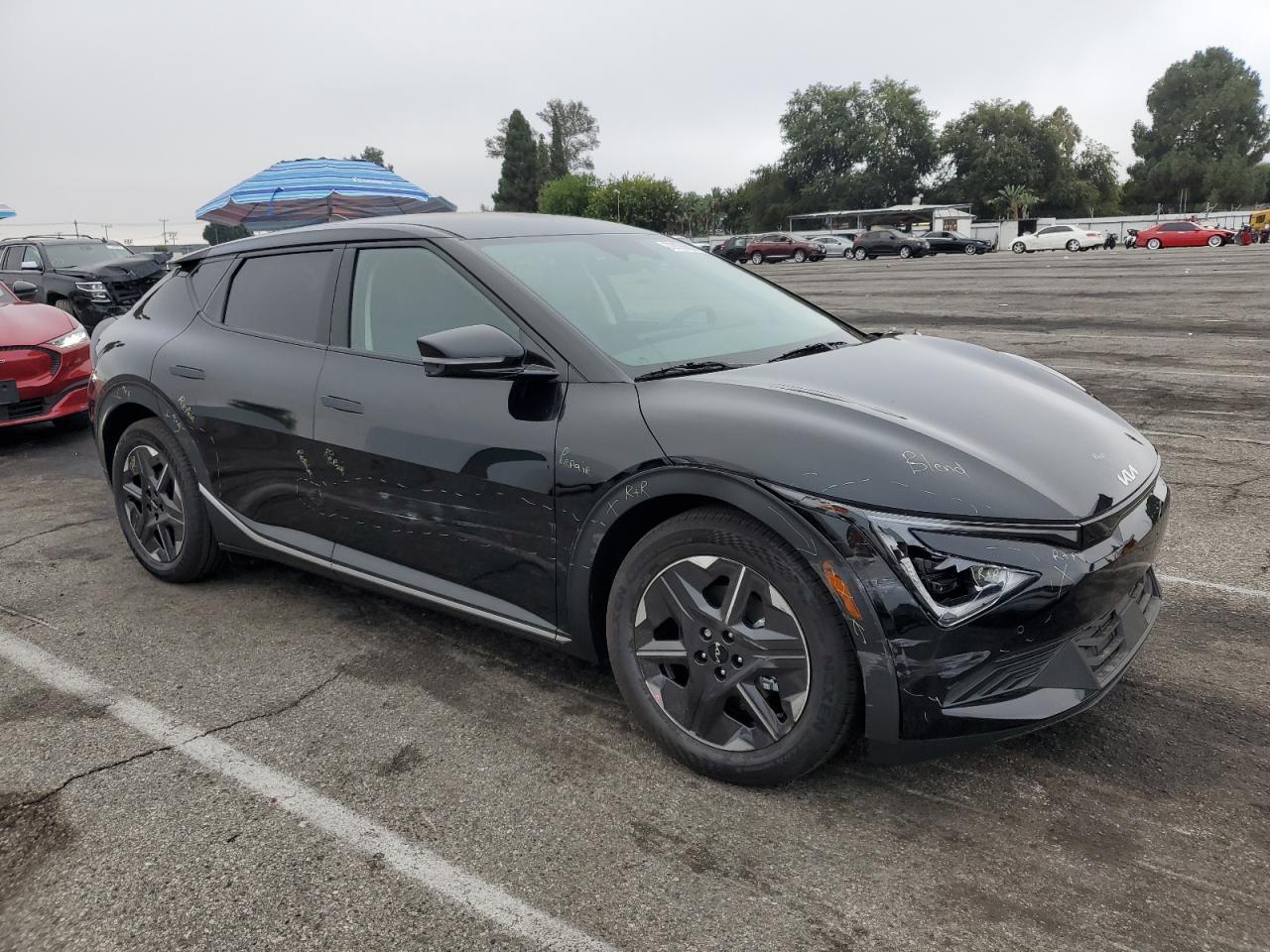 2025 KIA EV6
