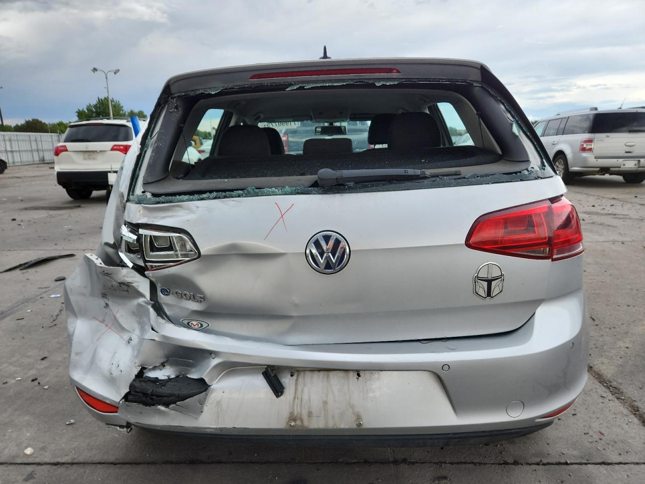 2015 VOLKSWAGEN e-Golf