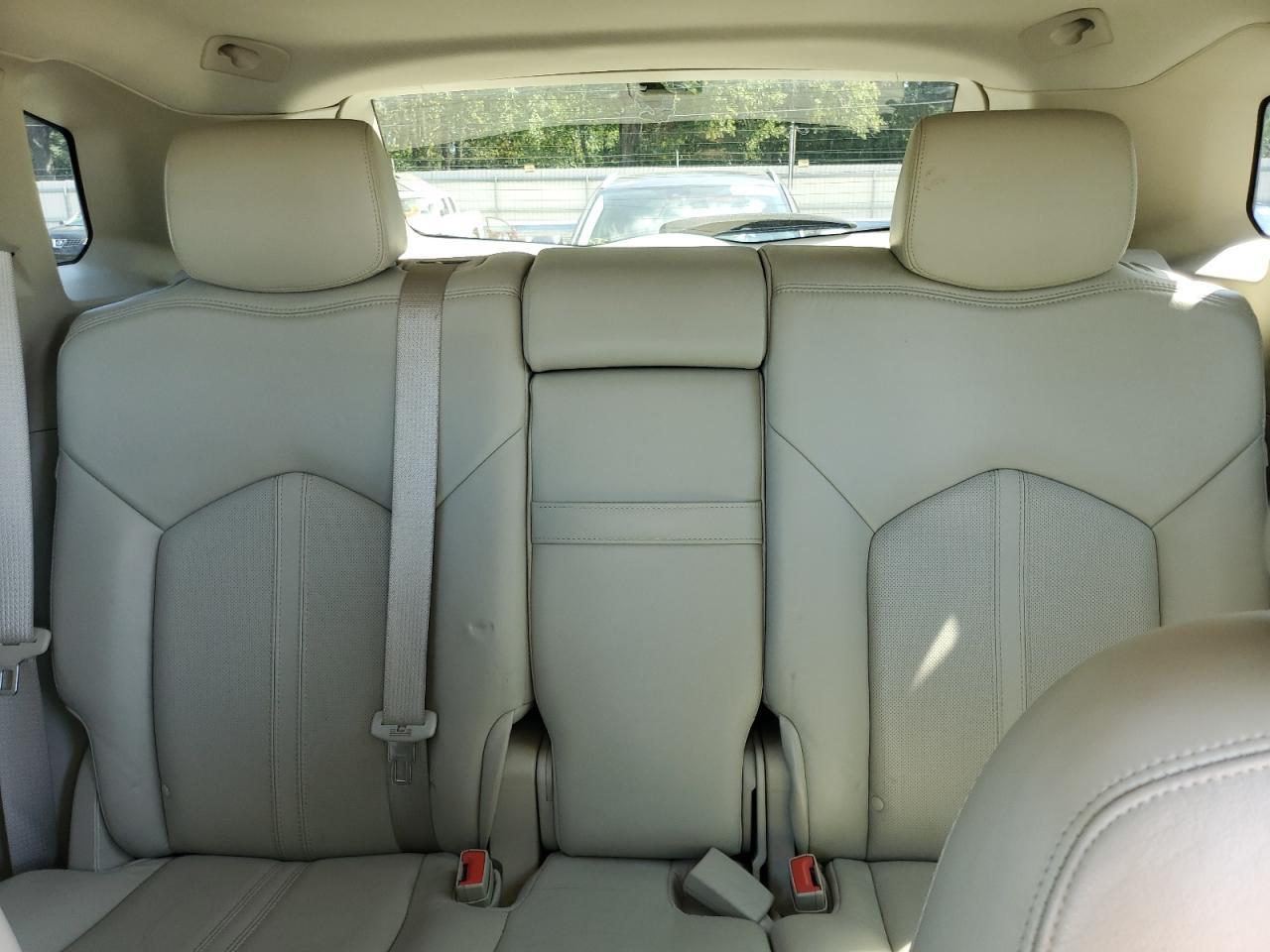 2011 CADILLAC SRX