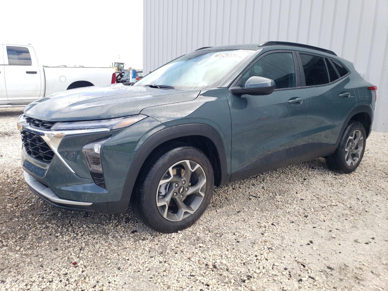 2025 CHEVROLET TRAX