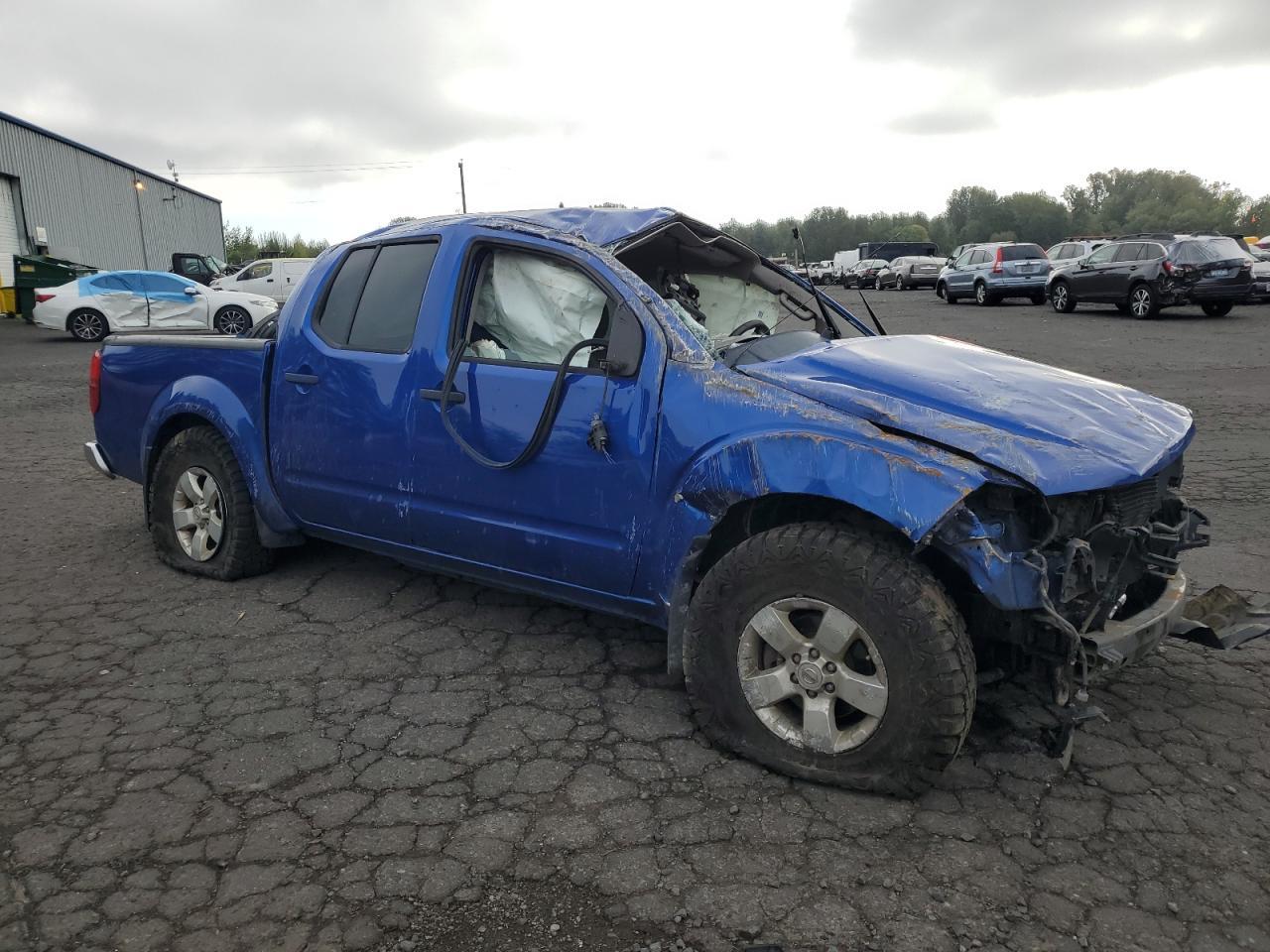 2013 NISSAN Frontier