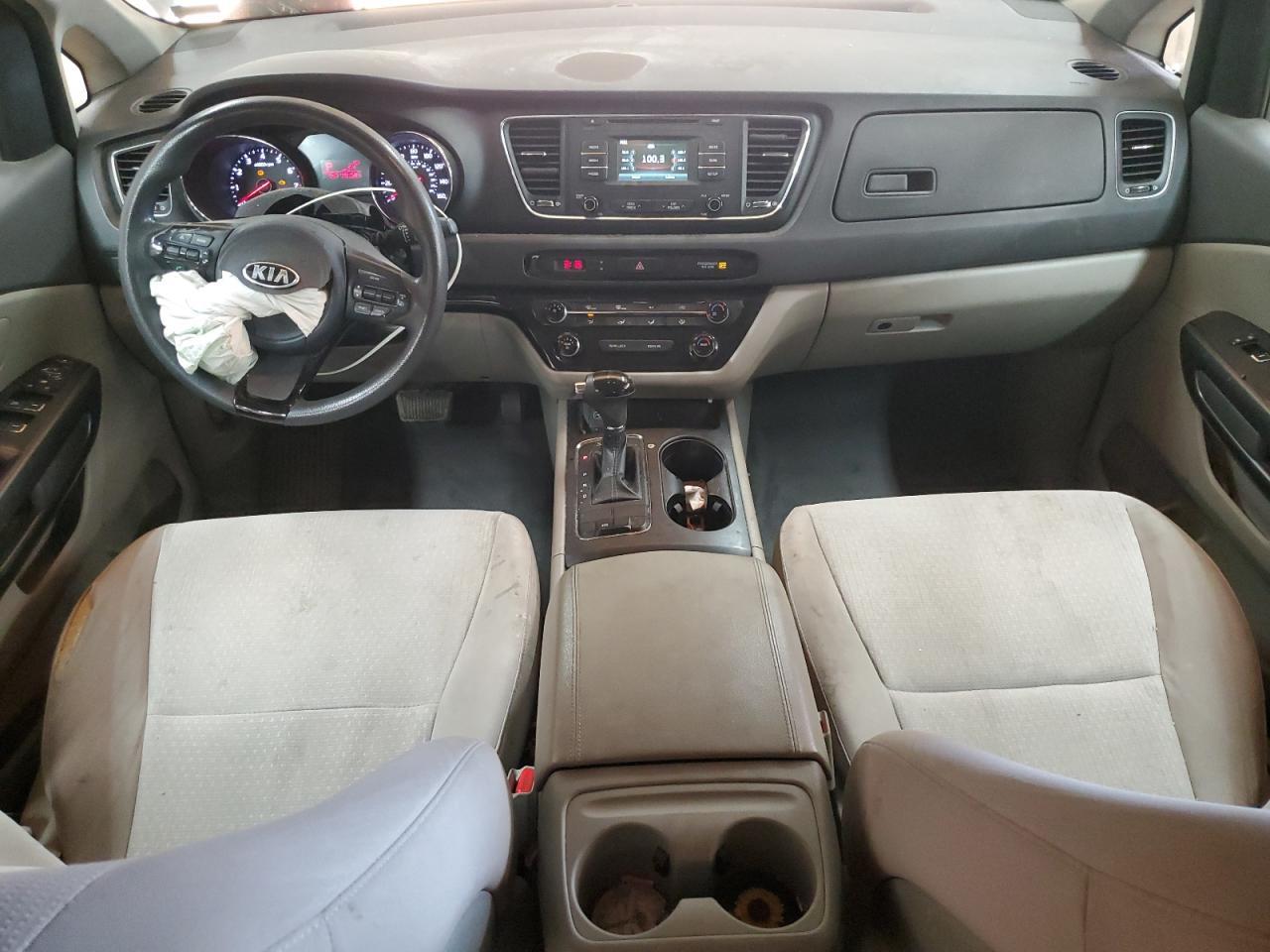 2016 KIA SEDONA