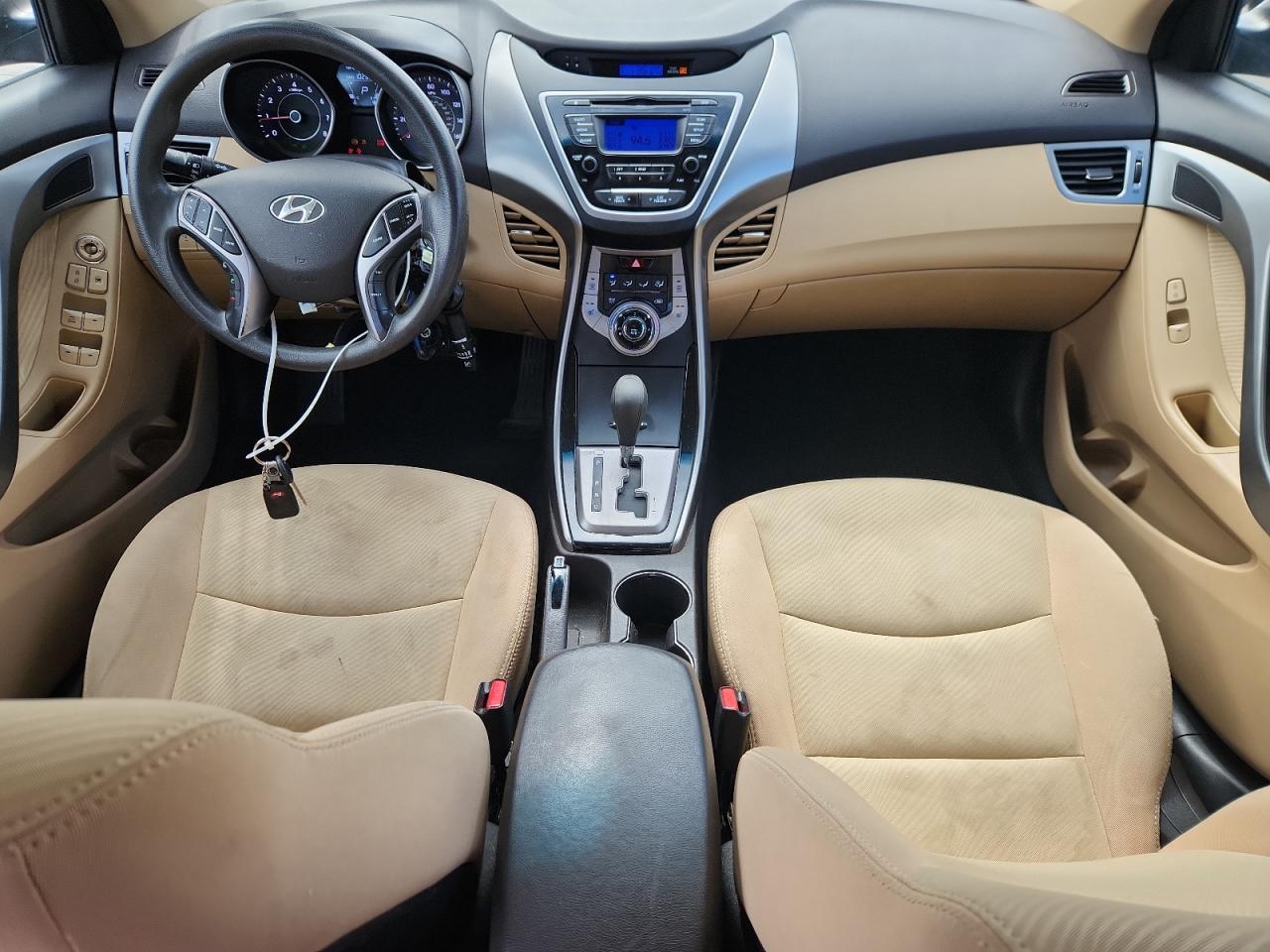 2013 HYUNDAI ELANTRA