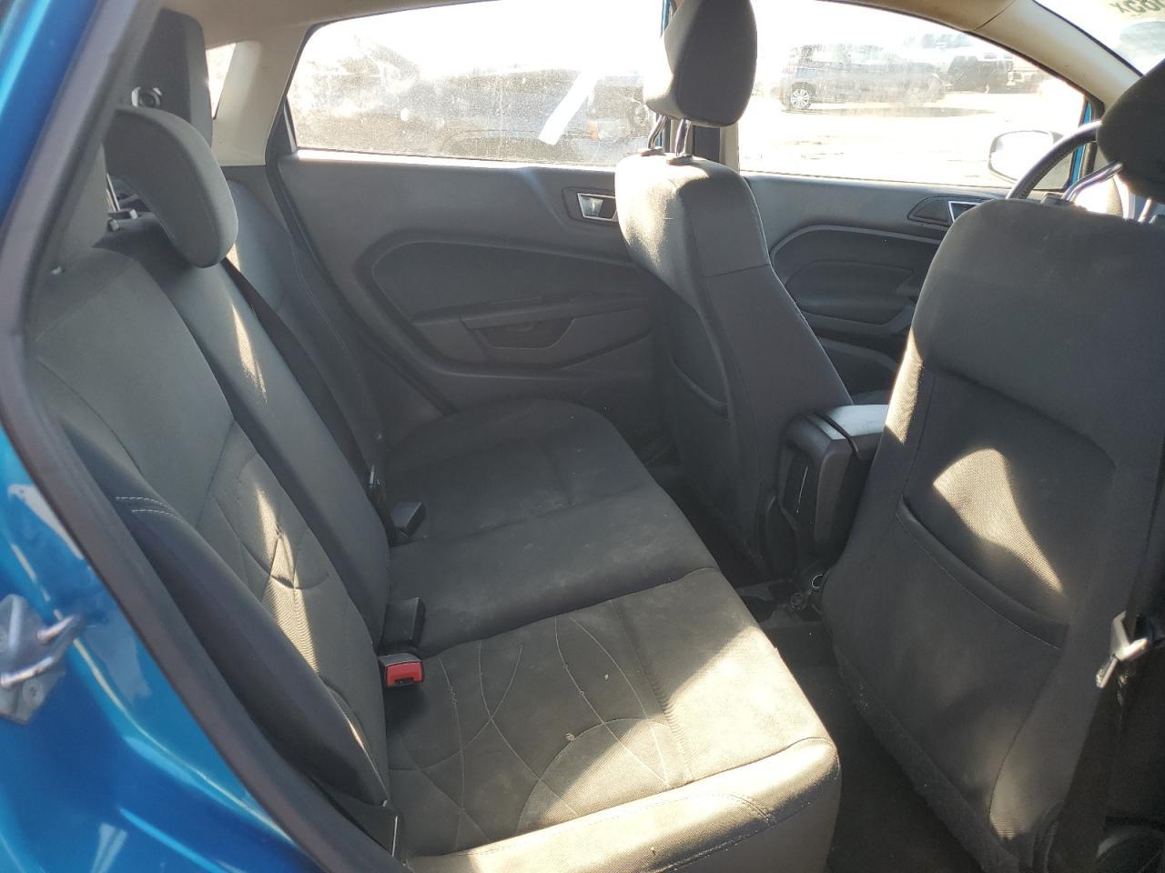 2016 FORD Fiesta